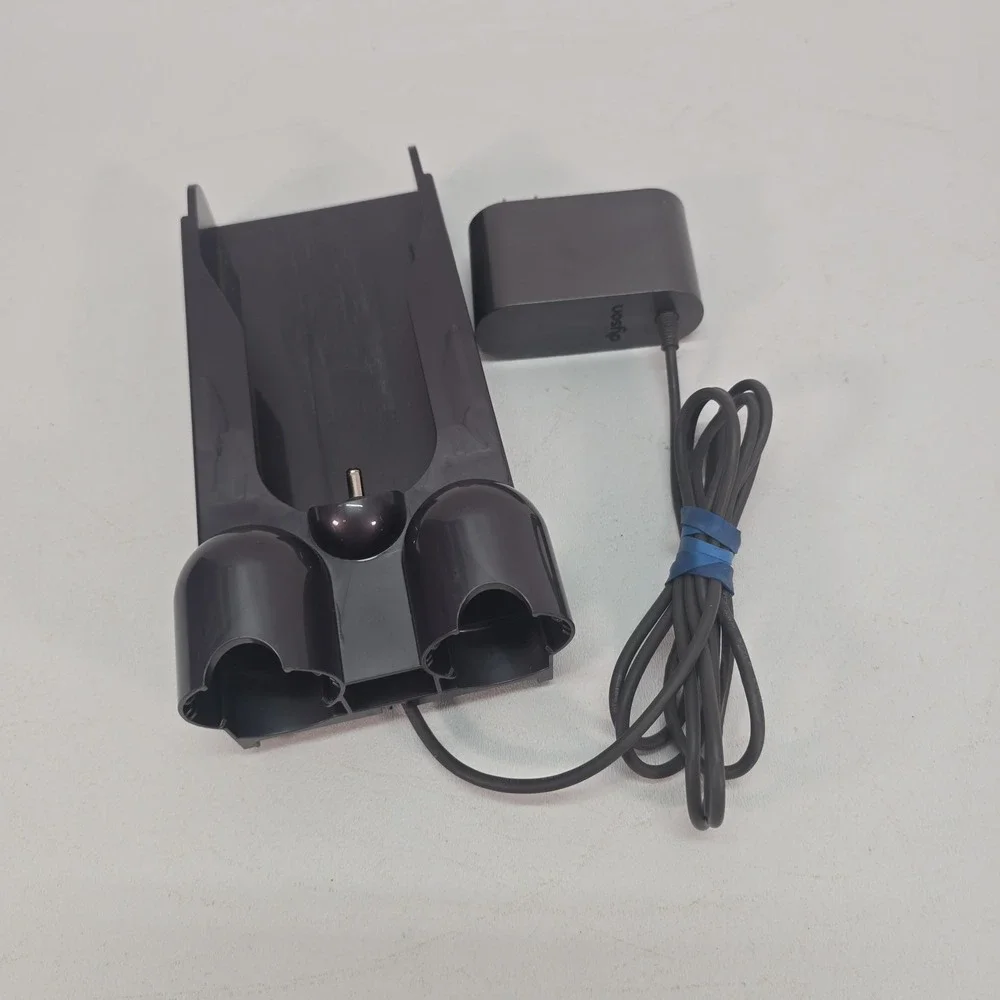 Dyson Cordless T116010 Wall Mount Charging Docking Station Charger 270576-04